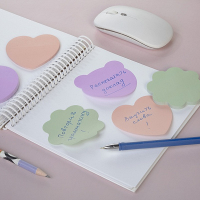 Бумага для заметок самоклеющаяся 70x70мм, 50л., фигурная "Сердечко" Heart 