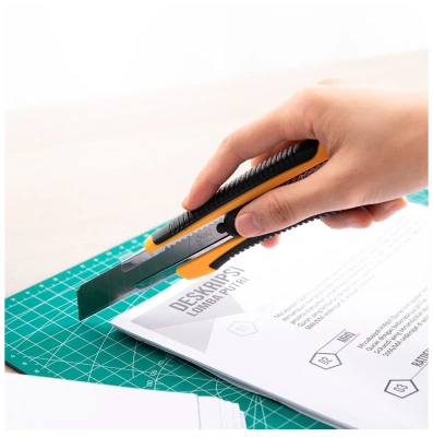 KALAM.KZ - Нож канцелярский 18 мм  усиленный, прорезиненная ручка, Deli