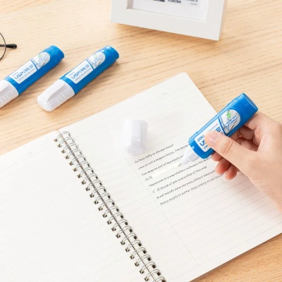 KALAM.KZ - Корректирующая ручка 10мл, метал. наконечник DELI купить KALAM.KZ - Корректирующая ручка 10мл, метал. наконечник DELI